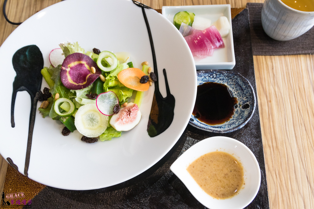 真月新日式料理 真月新日式料理