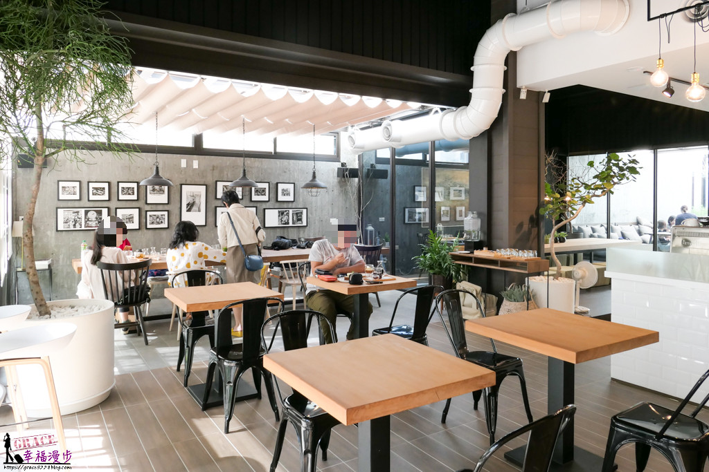 橙黃橘綠咖啡館