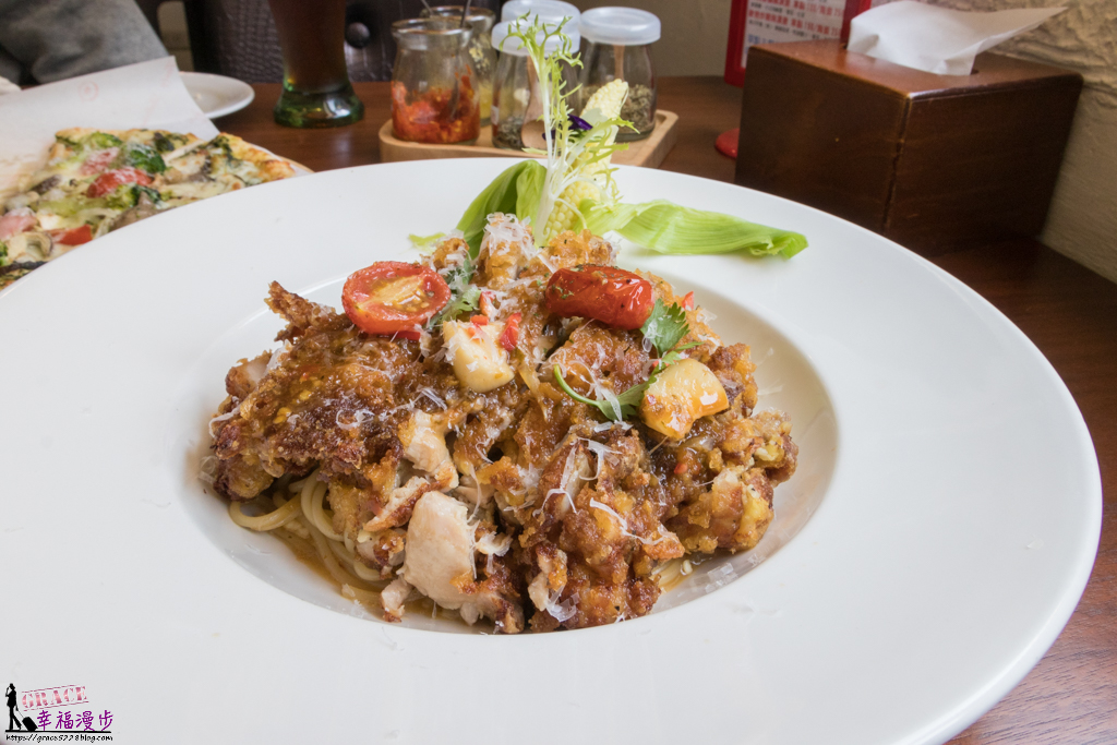 路義思小館