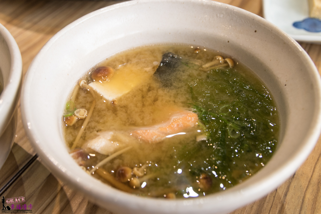 真月新日式料理 真月新日式料理