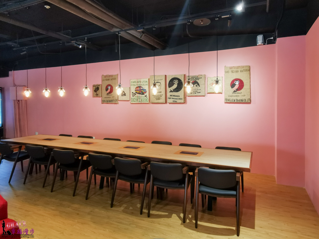 mini izzy cafe梧棲店