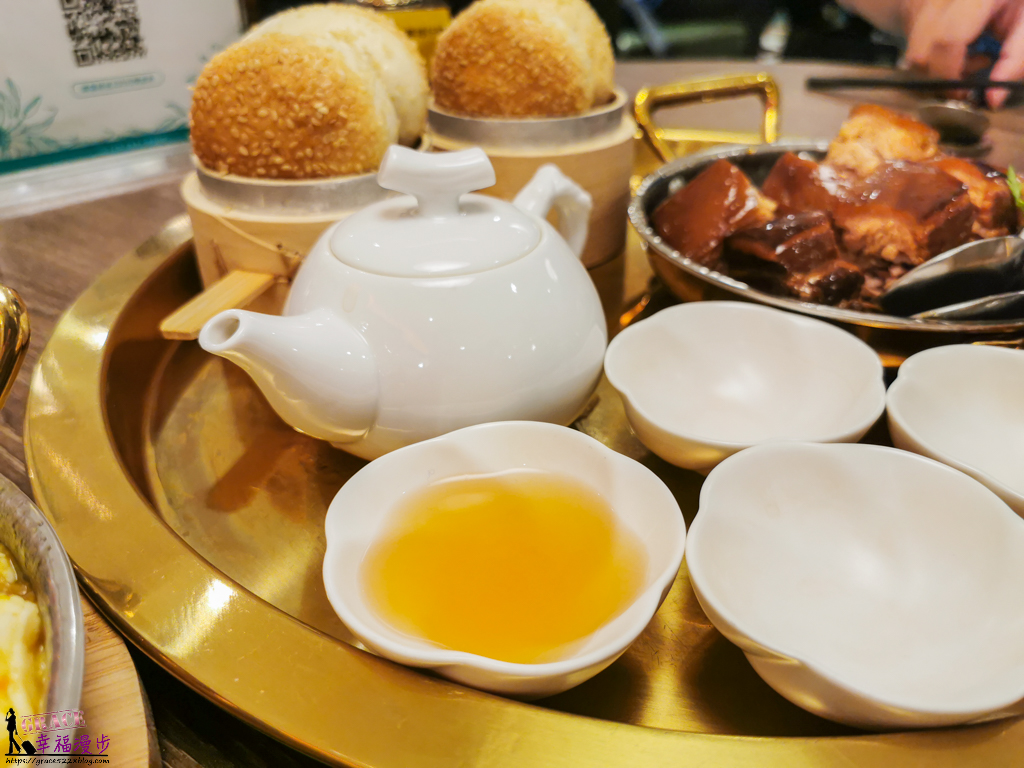 飯BAR LiLi 微風北車店