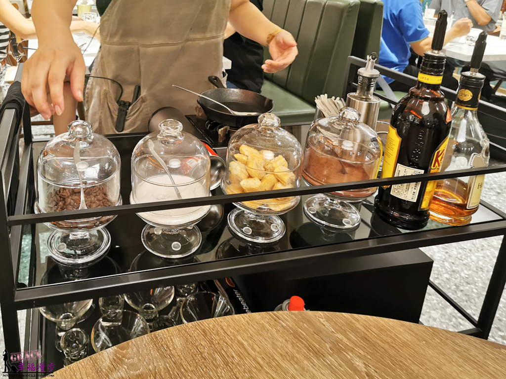 飯BAR LiLi 微風北車店