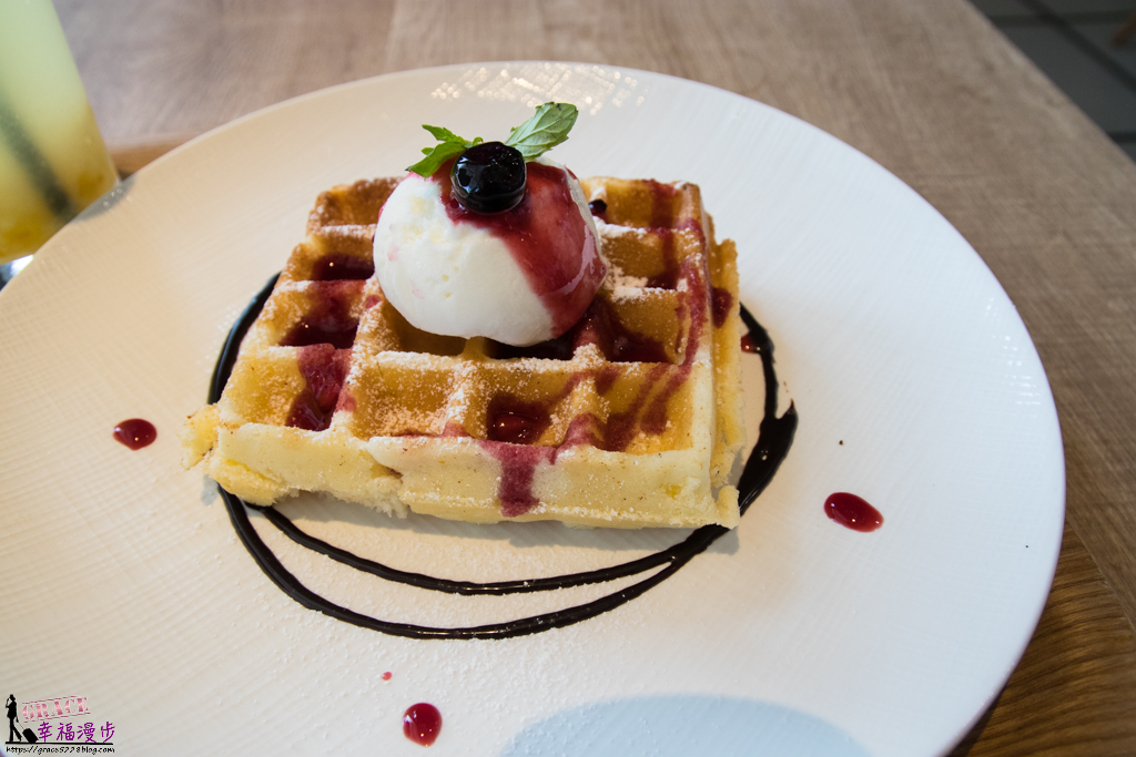 COCOCHI CAFE