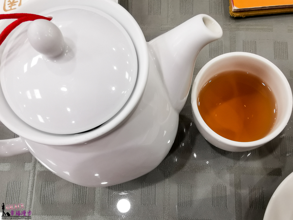 沁園春