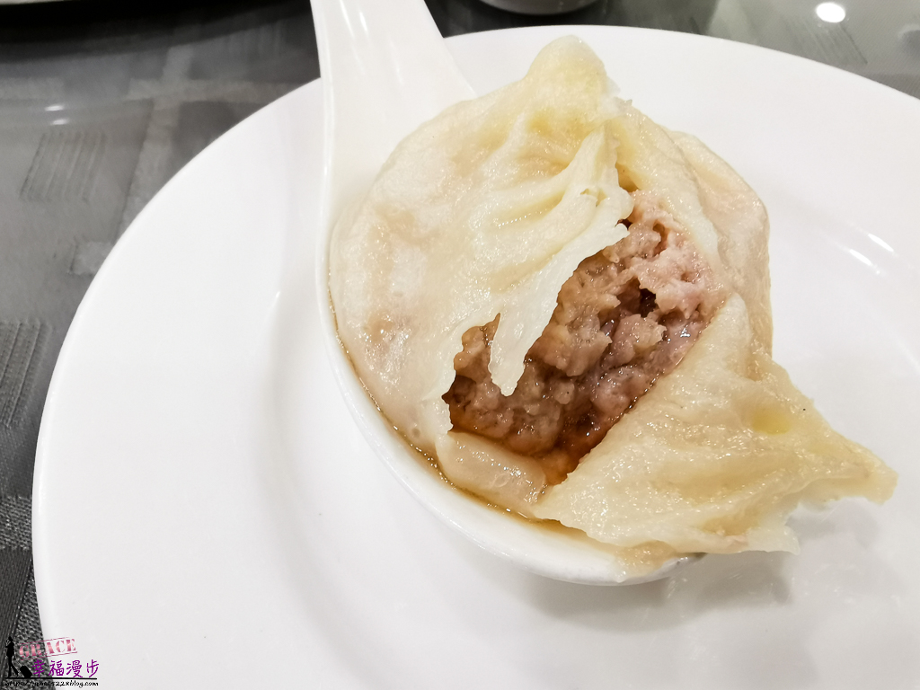 沁園春