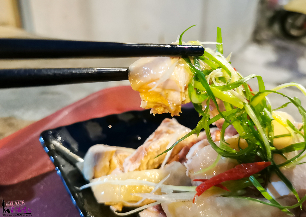 人魚與貓