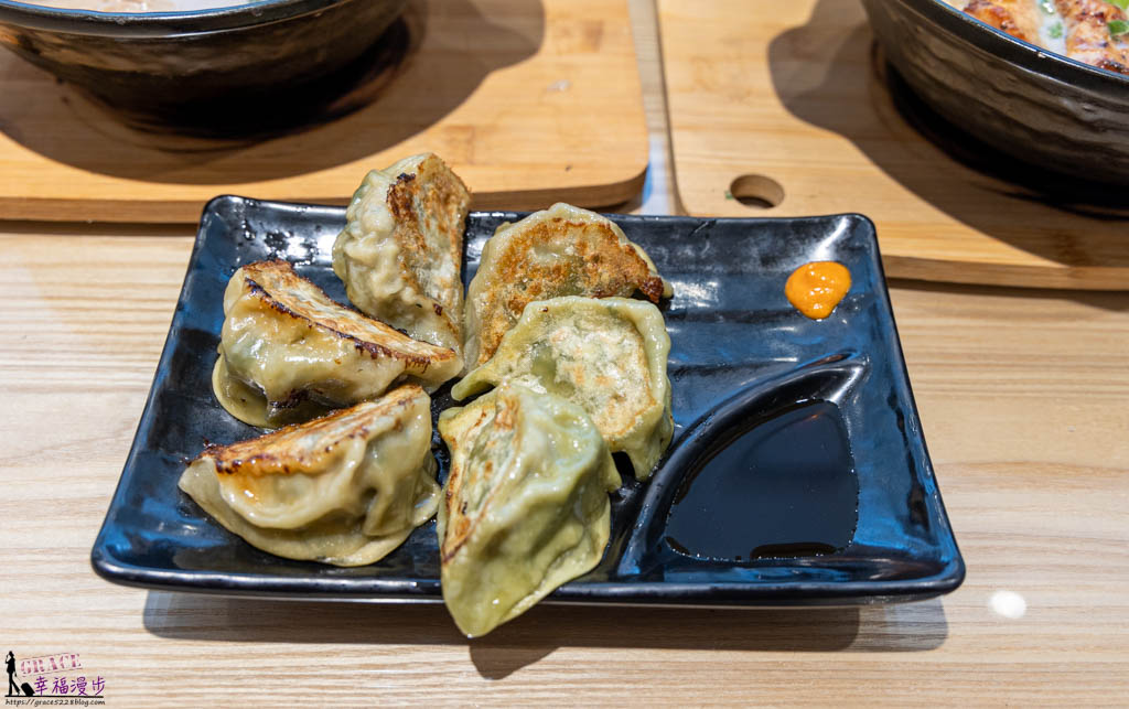 信川屋博多豚骨拉麵店 信川屋博多豚骨拉麵店