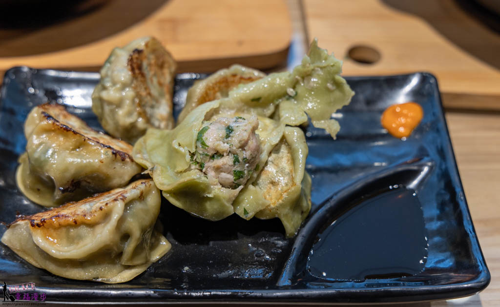 信川屋博多豚骨拉麵店 信川屋博多豚骨拉麵店