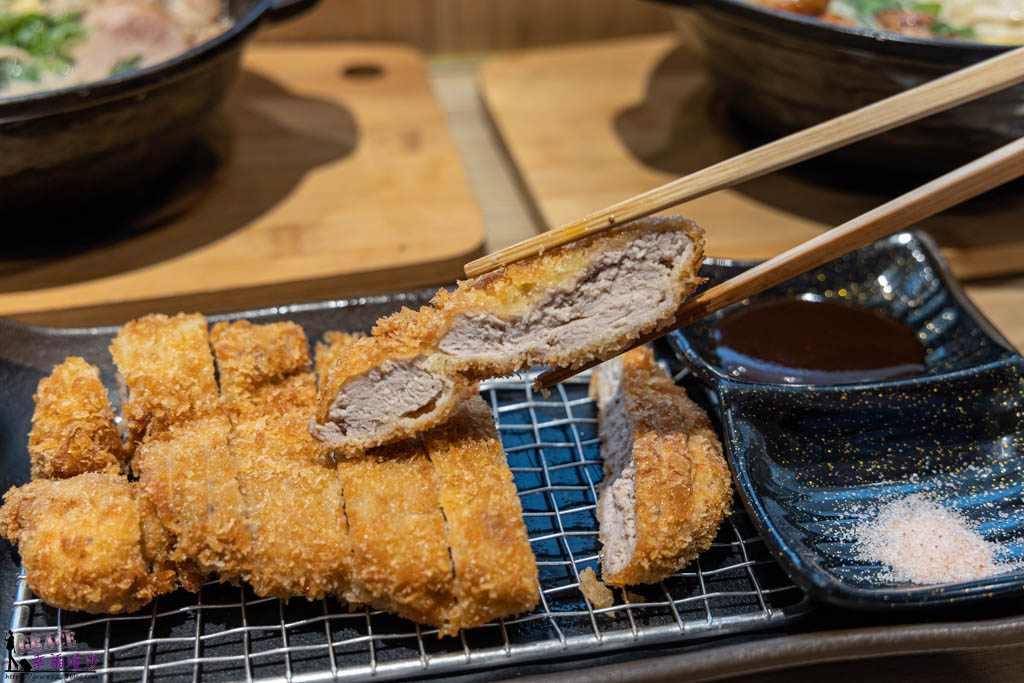 信川屋博多豚骨拉麵店 信川屋博多豚骨拉麵店