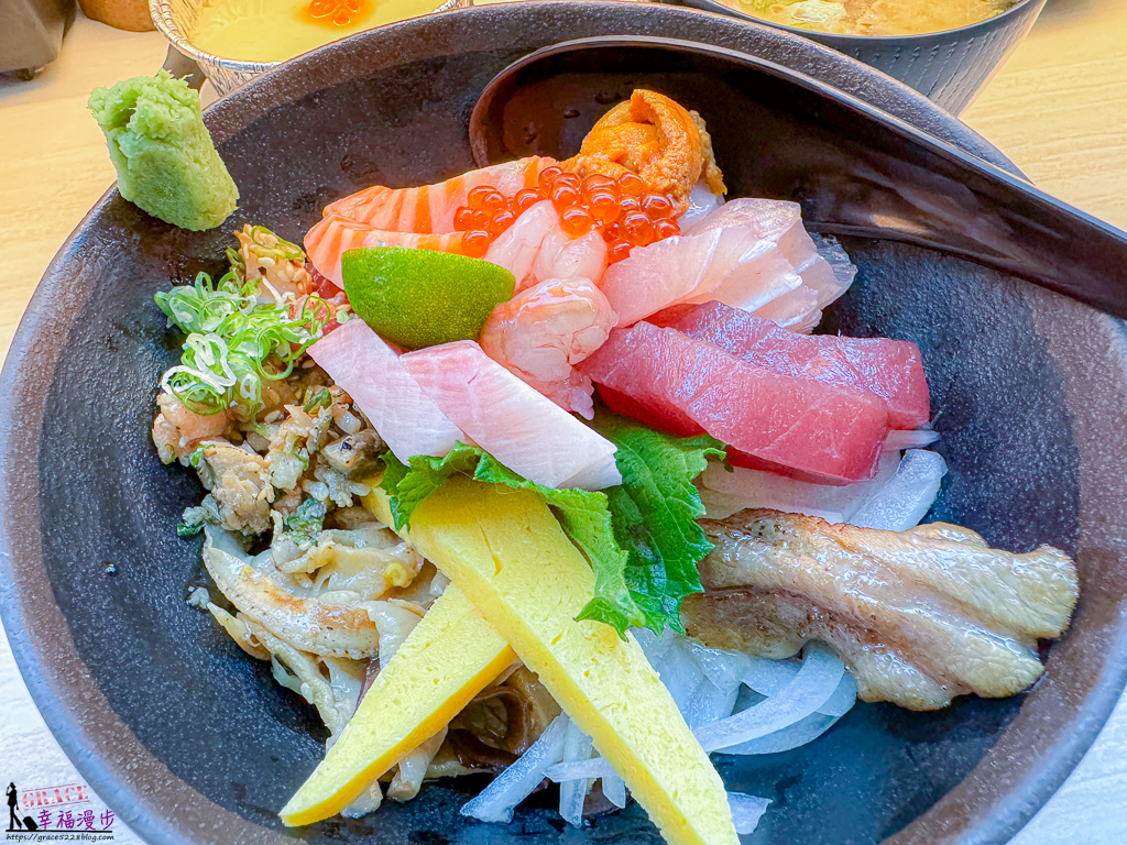 屏東美食,屏東美食推薦,東港華僑市場,王匠生魚片,王匠黑鮪魚生魚片,華僑市場王匠生魚片,華僑市場美食,華僑市場美食推薦