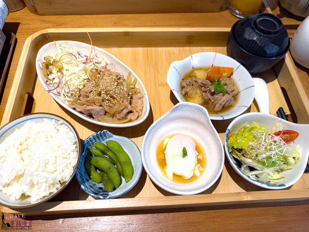 里海 cafe'