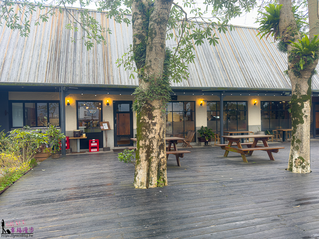 里海 cafe'